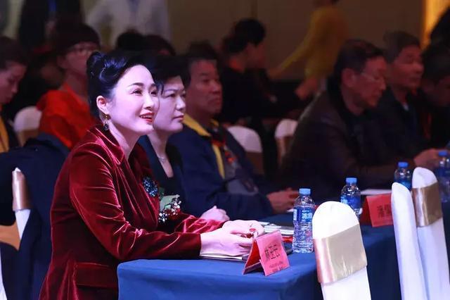 羽舒品牌发布会暨福建美女会文化传媒2018年终盛典圆满落幕